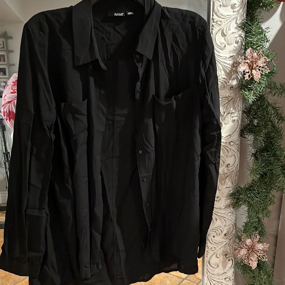 Woman long button blouse